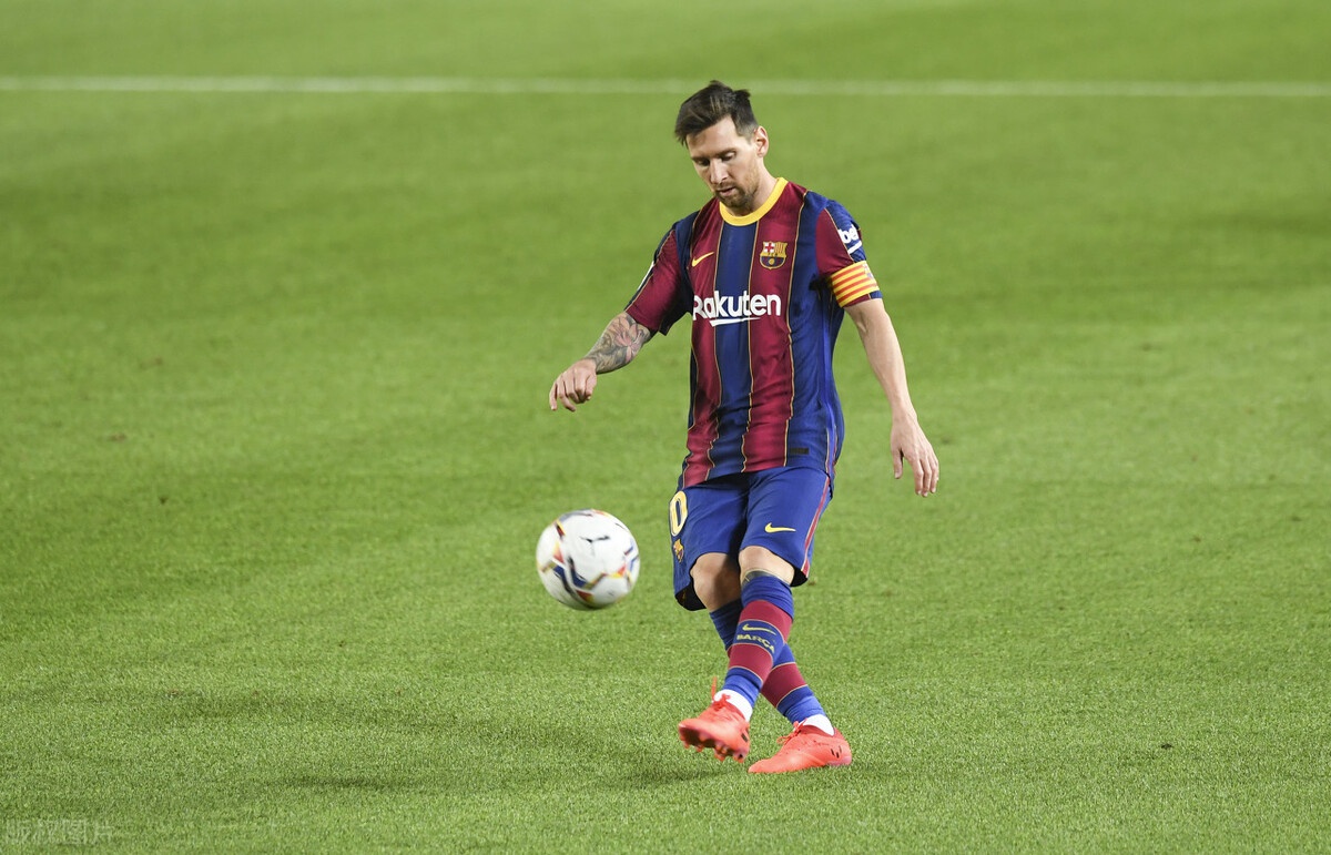 今夜塞维利亚单刀错失——意大利杯节点到来，压力陡增，球队文化再被提及(塞维利亚有哪些球队)